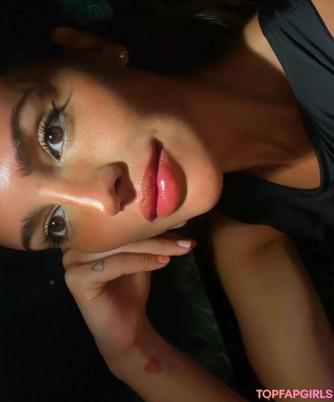 Photo nue de fuite OnlyFans de Eiza Gonzalez #1015