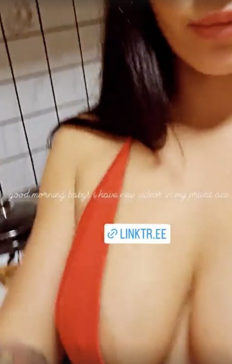 Photo nue de fuite OnlyFans de Missafroditax
