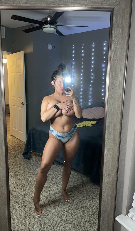 Photo nue de fuite OnlyFans de Nobettertits