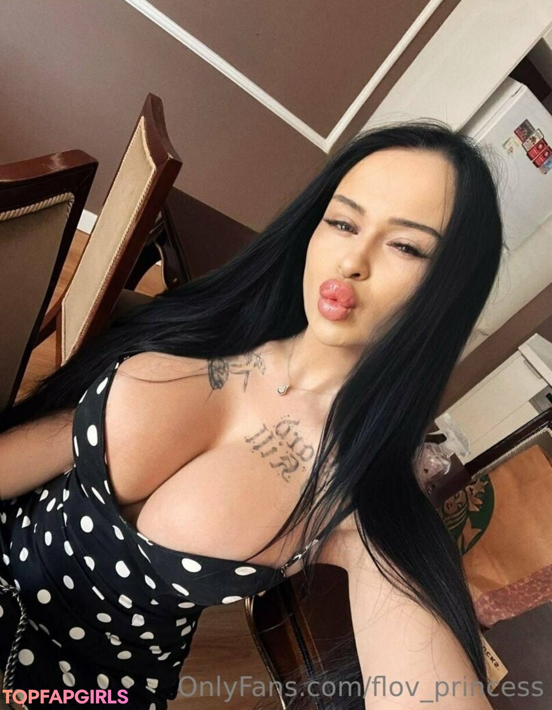 Photo nue de fuite OnlyFans de Flovprincess #1431