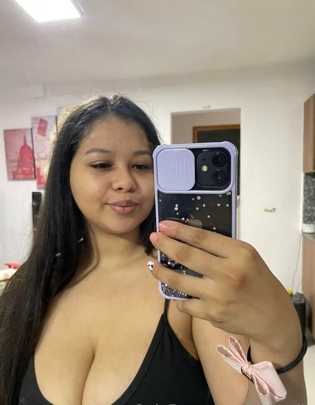 Photo nue de fuite OnlyFans de Karlamilk