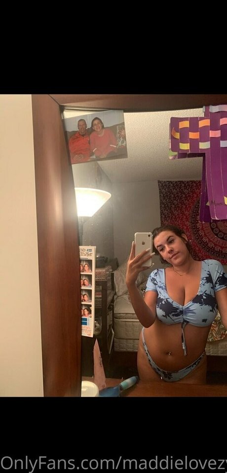 Photo nue de fuite OnlyFans de Maddiexofree