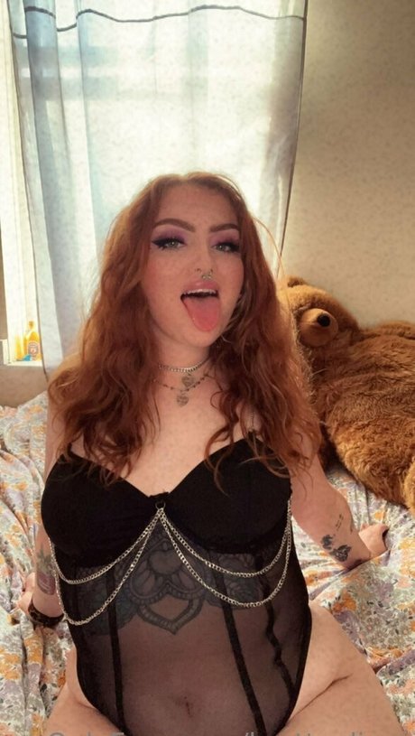 Photo nue de fuite OnlyFans de Brattyelinor