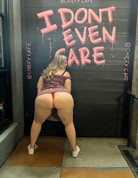 Photo nue de fuite OnlyFans de Lilalovelyxxx