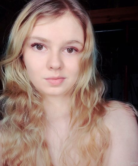 Photo nue de fuite OnlyFans de Lyrictiana