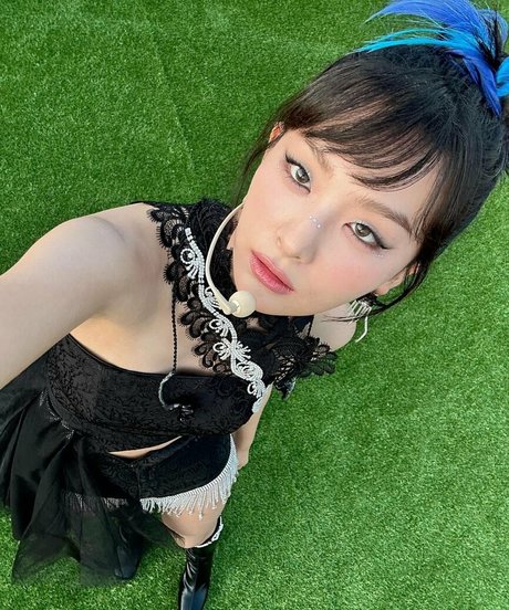 WomenK-pop