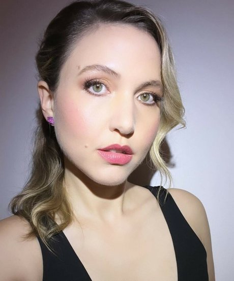Photo nue de fuite OnlyFans de Taylor Tomlinson