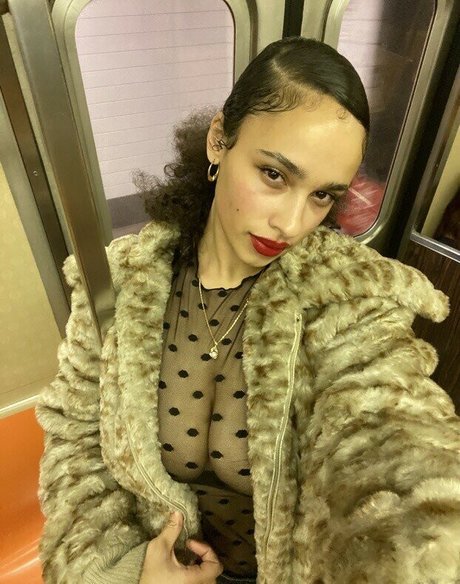 Photo nue de fuite OnlyFans de Sarina