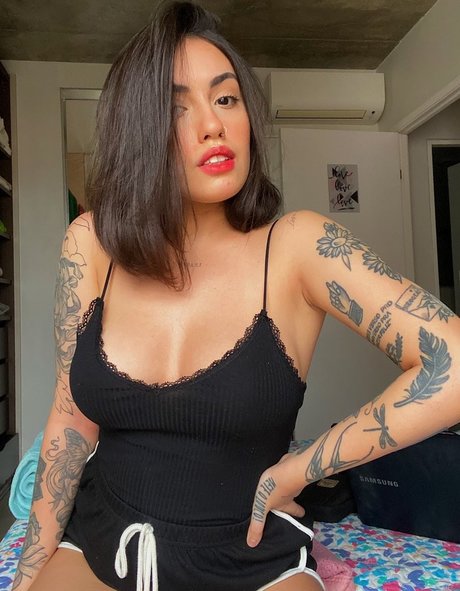 Photo nue de fuite OnlyFans de Vitoria Marcilio
