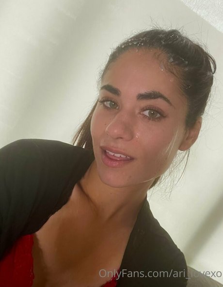 Photo nue de fuite OnlyFans de Arilovexo