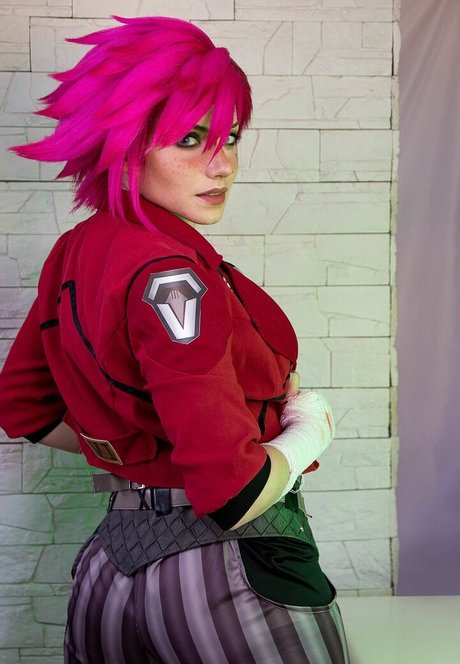 Photo nue de fuite OnlyFans de Ezy Summers Cosplay