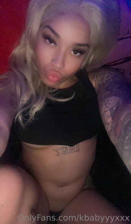 Photo nue de fuite OnlyFans de Kbabyyyxxx