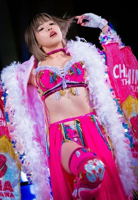 Mina Shirakawa