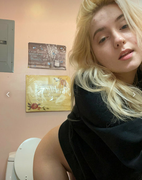 Photo nue de fuite OnlyFans de Hannadrake