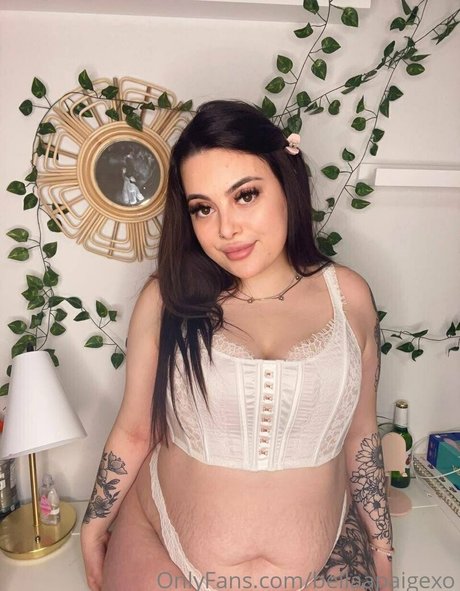 Photo nue de fuite OnlyFans de Bellaapaigexo
