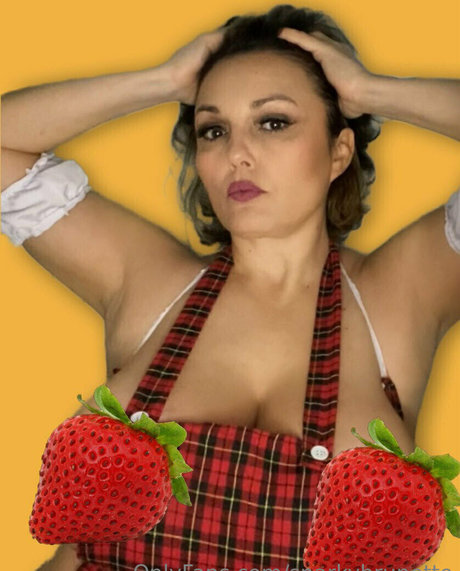 Photo nue de fuite OnlyFans de Snarkybrunette