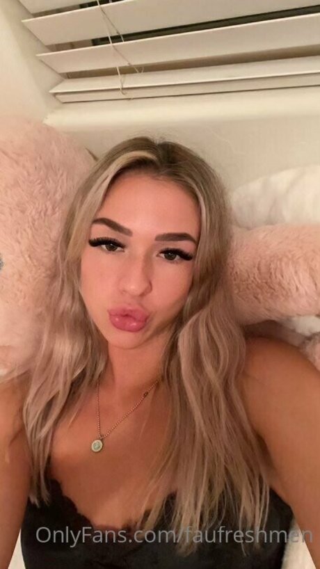 Collegegirlteen
