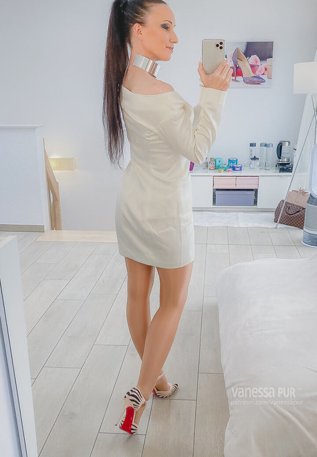 Vanessa Pur