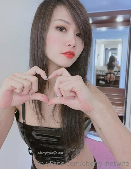 Photo nue de fuite OnlyFans de Cherryhotwife