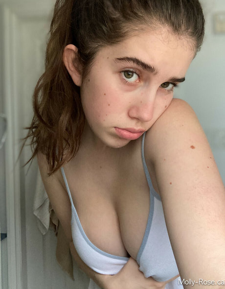 Itsmollyyyrose_again