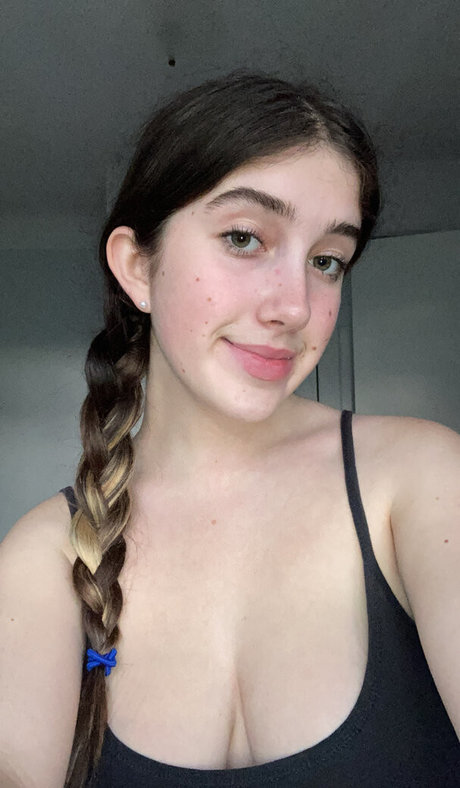 Itsmollyyyrose_again