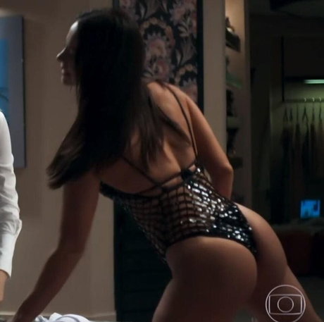 Paolla Oliveira