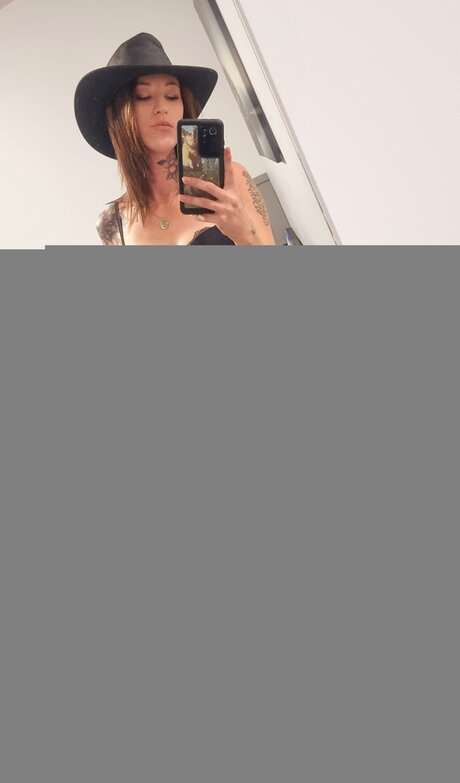 Littlemissrosey