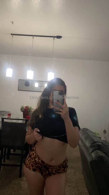 Photo nue de fuite OnlyFans de Jhenerose