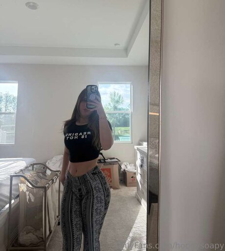 Photo nue de fuite OnlyFans de Hopeysoapy