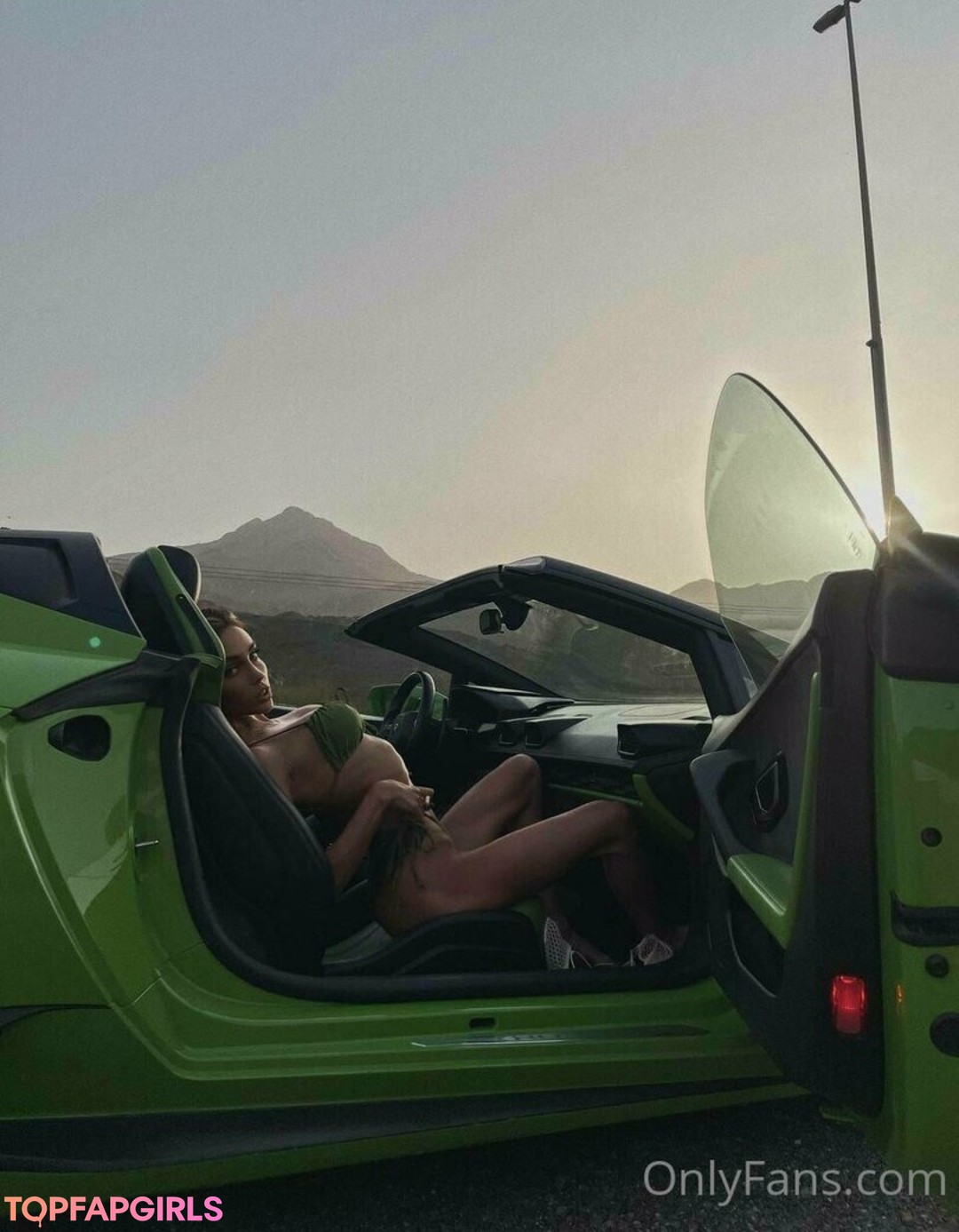 Photo nue de fuite OnlyFans de Nessa Orlova #1022