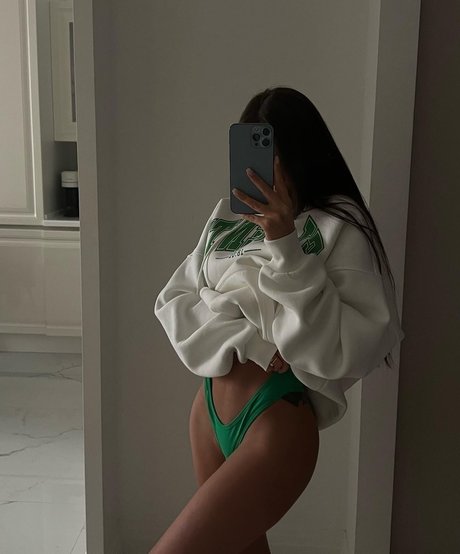 Photo nue de fuite OnlyFans de Nessa Orlova