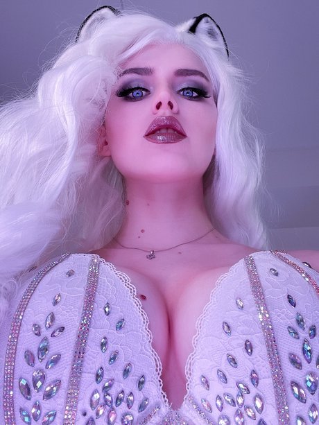 Adeline Frost