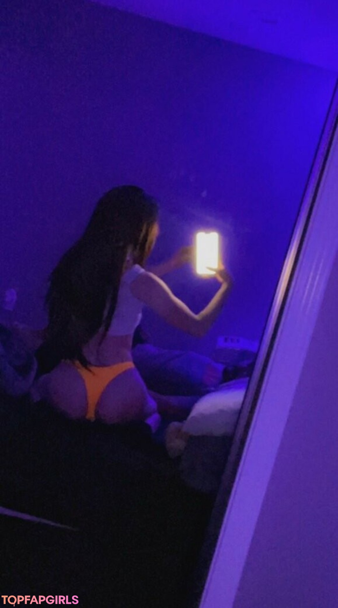Photo nue de fuite OnlyFans de Strawbeariemilkk #1206