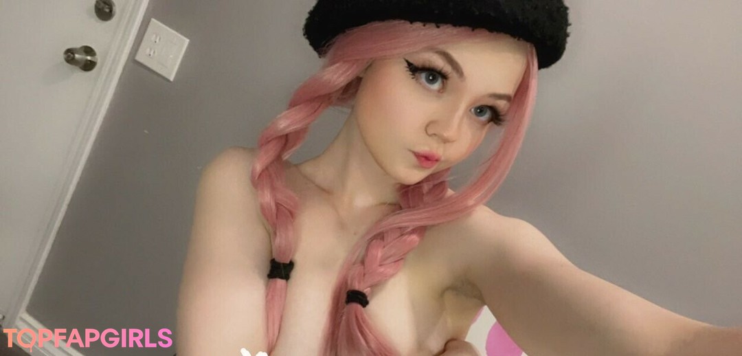 Photo nue de fuite OnlyFans de Strawbeariemilkk #1244