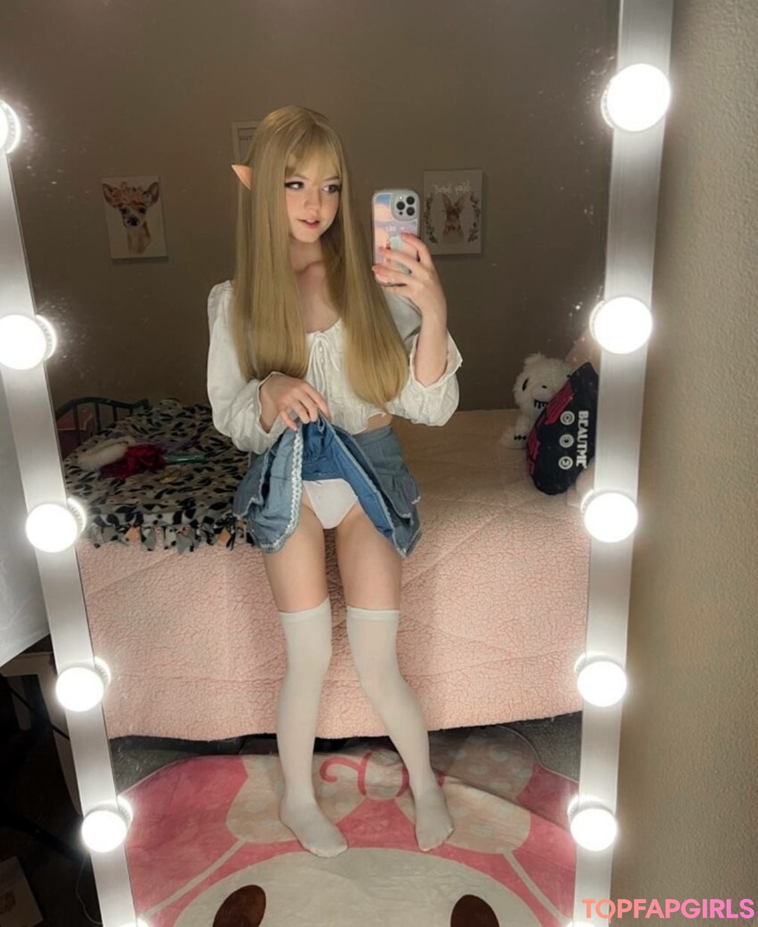 Photo nue de fuite OnlyFans de Strawbeariemilkk #1799