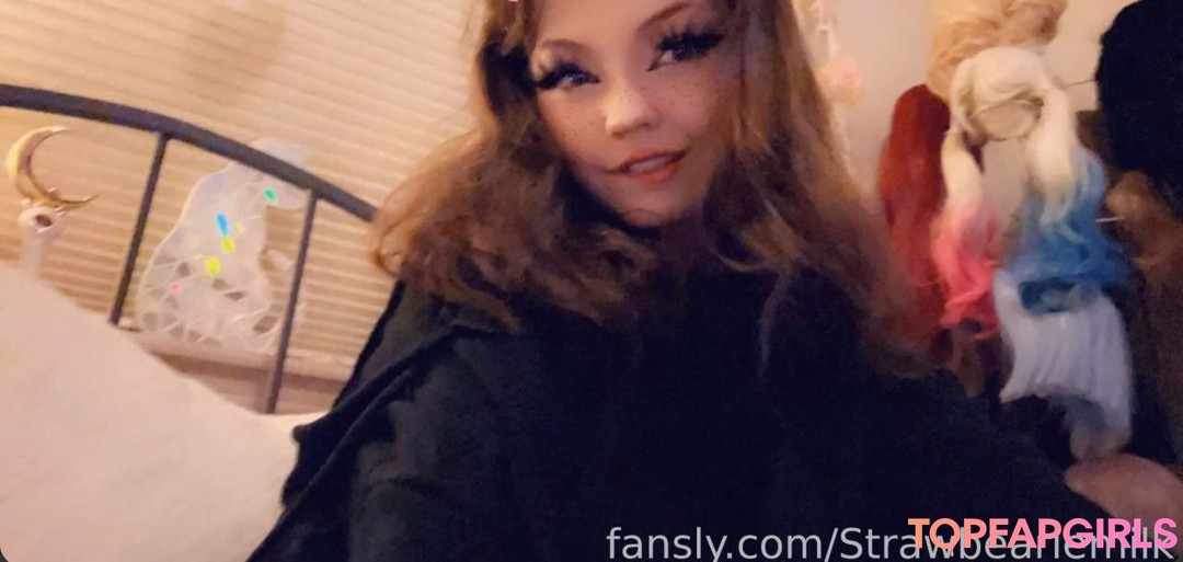 Photo nue de fuite OnlyFans de Strawbeariemilkk #1904