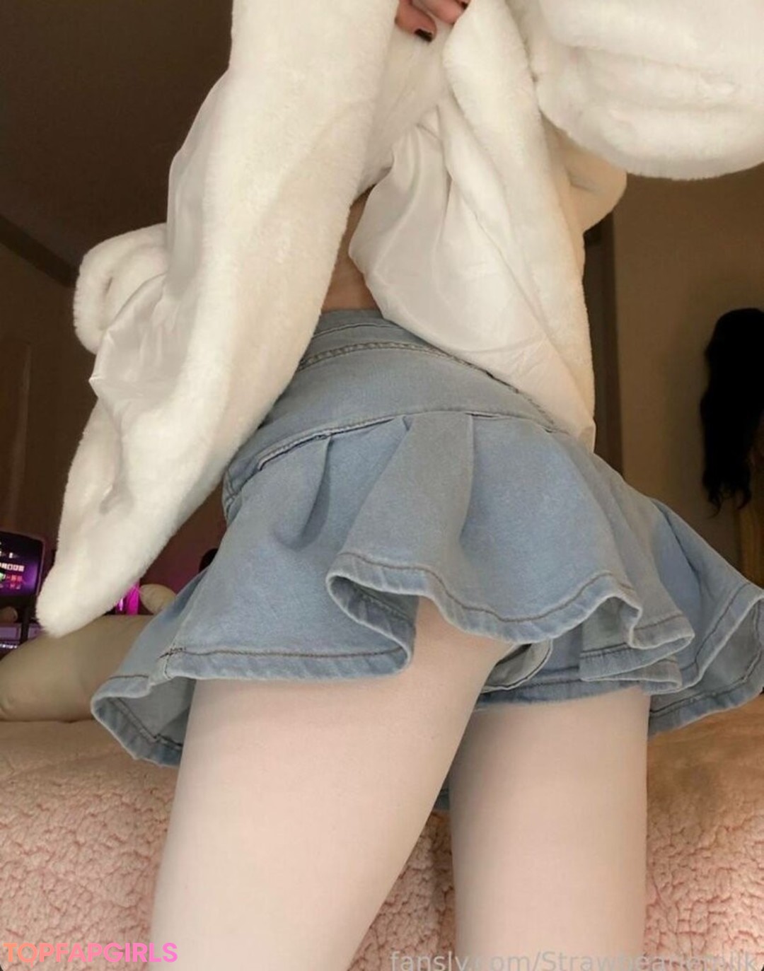 Photo nue de fuite OnlyFans de Strawbeariemilkk #1926