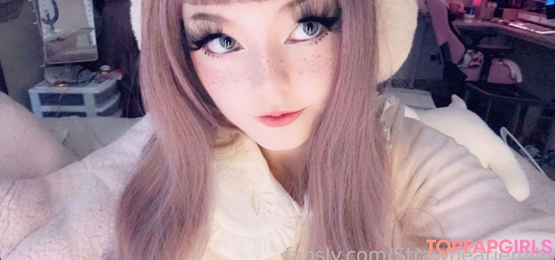 Photo nue de fuite OnlyFans de Strawbeariemilkk #1952