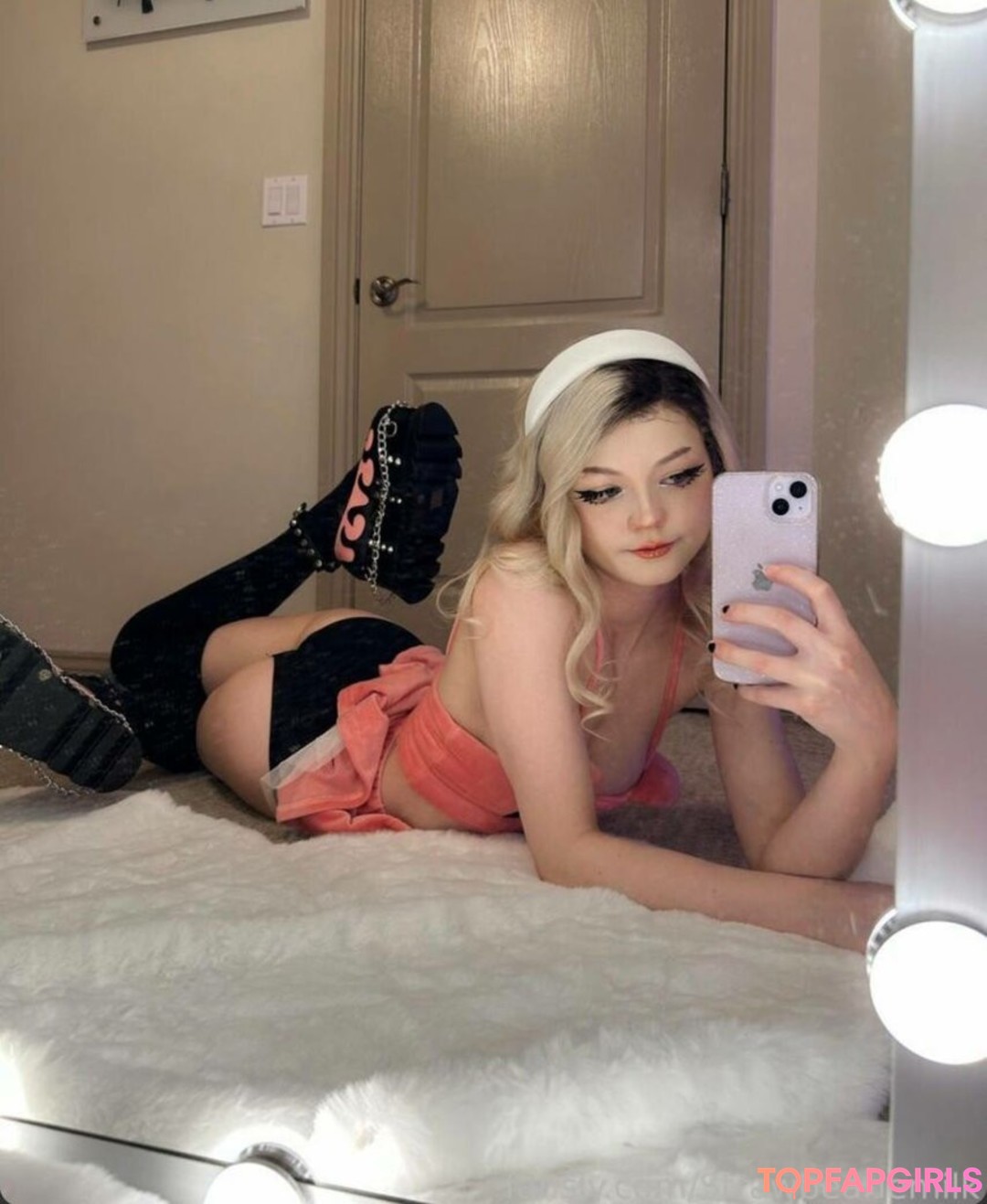 Photo nue de fuite OnlyFans de Strawbeariemilkk #2143