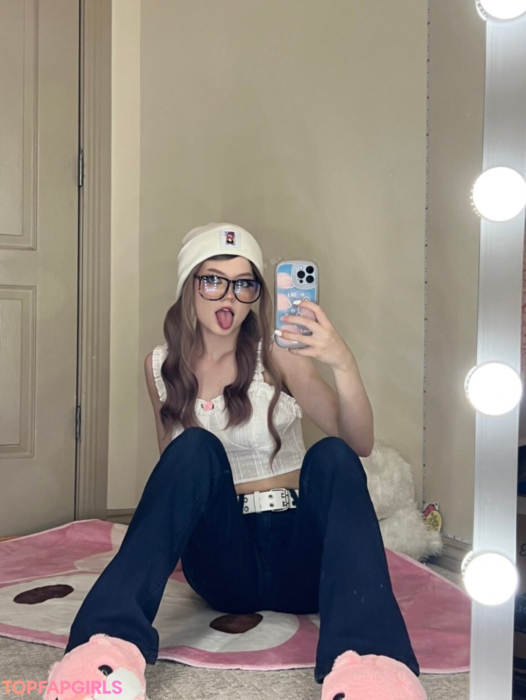 Photo nue de fuite OnlyFans de Strawbeariemilkk #537