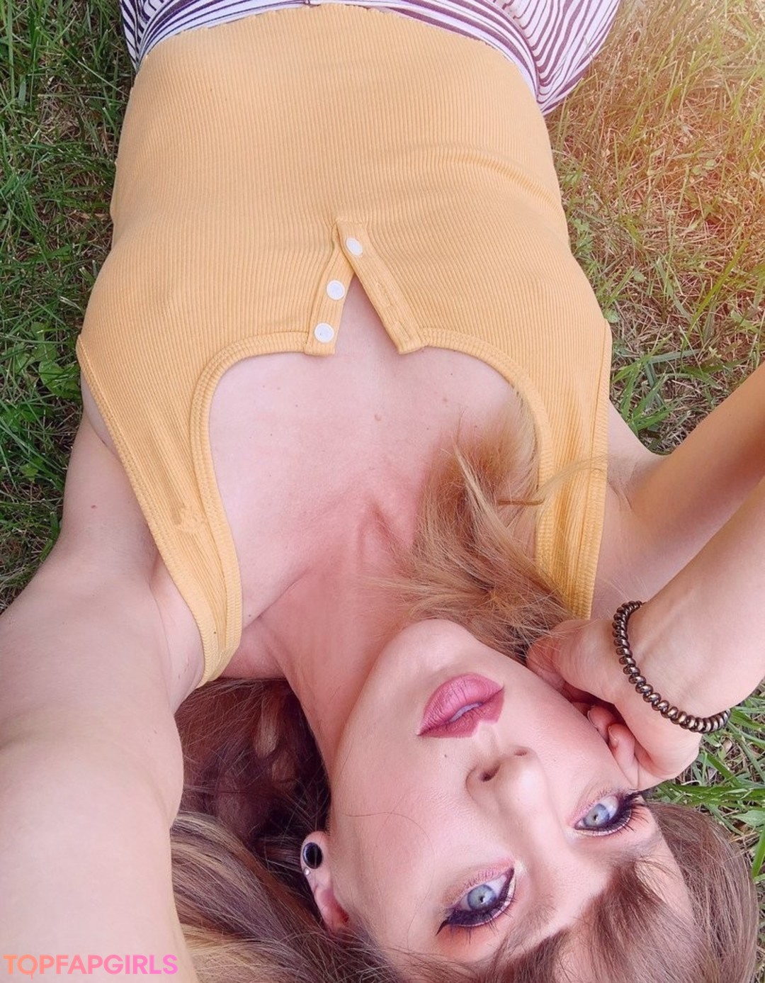 Photo nue de fuite OnlyFans de April Gloria #1241