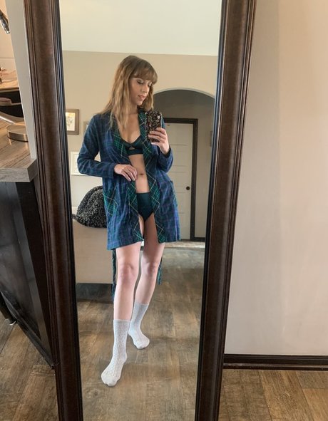 April Gloria