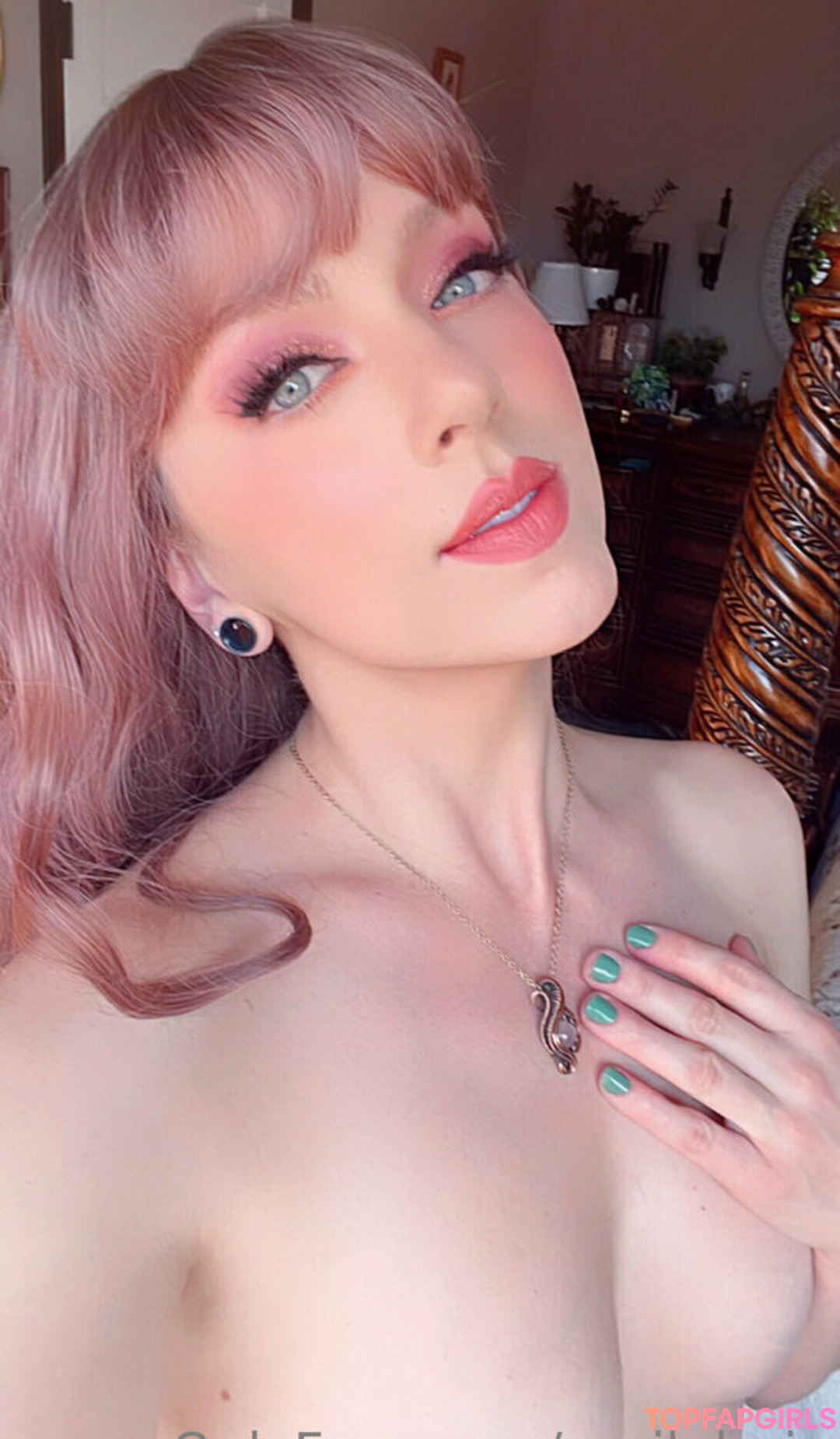 Photo nue de fuite OnlyFans de April Gloria #1911