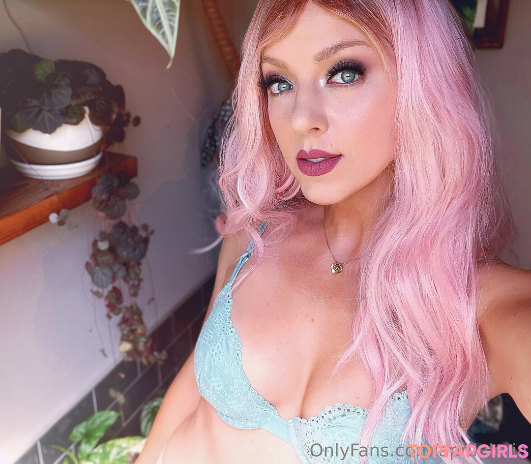 Photo nue de fuite OnlyFans de April Gloria #2081