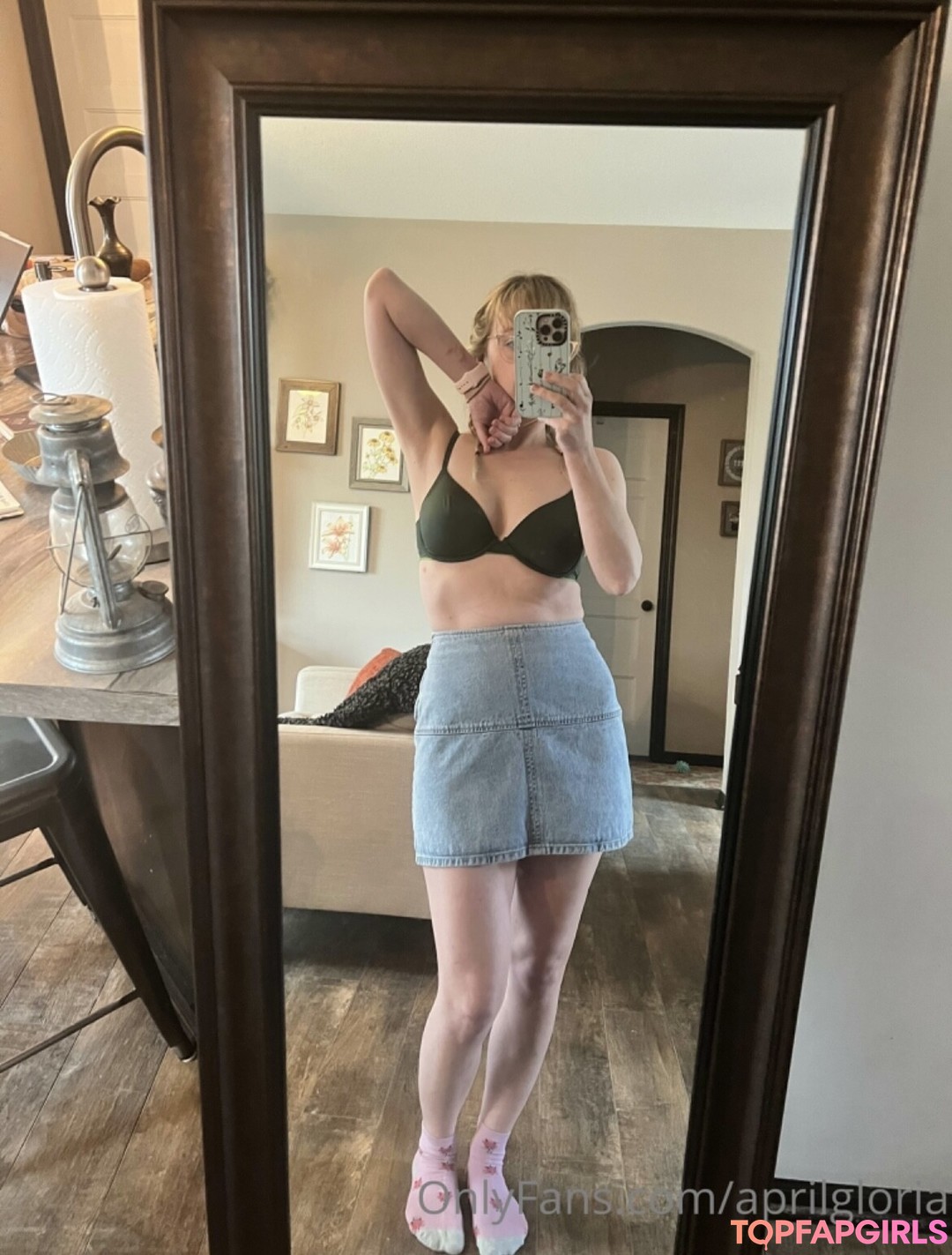 Photo nue de fuite OnlyFans de April Gloria #627