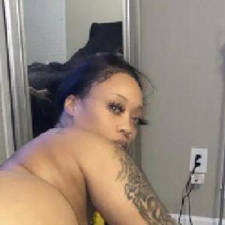 Photo nue de fuite OnlyFans de Synsationn