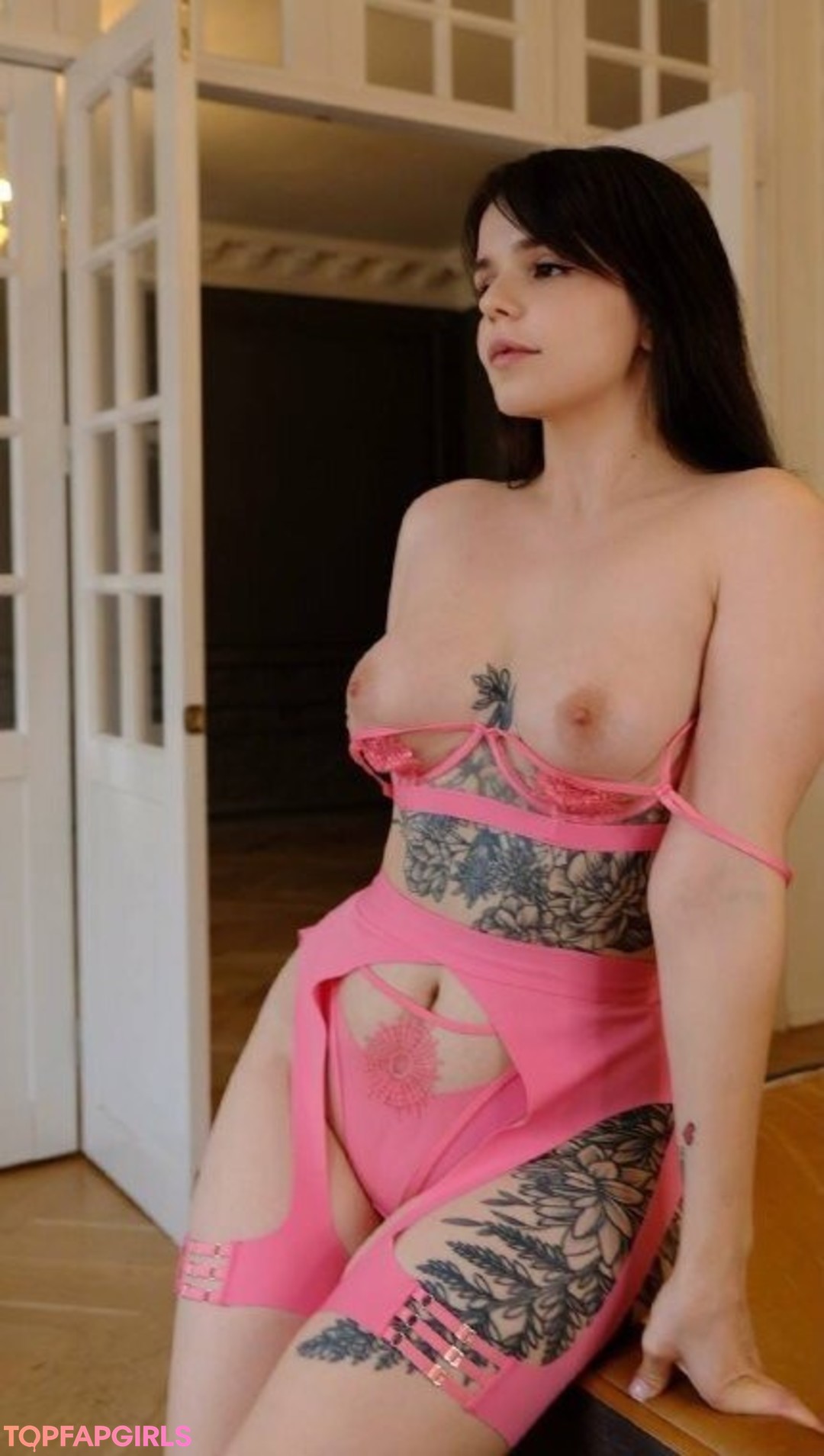 Photo nue de fuite OnlyFans de Eslain #1035