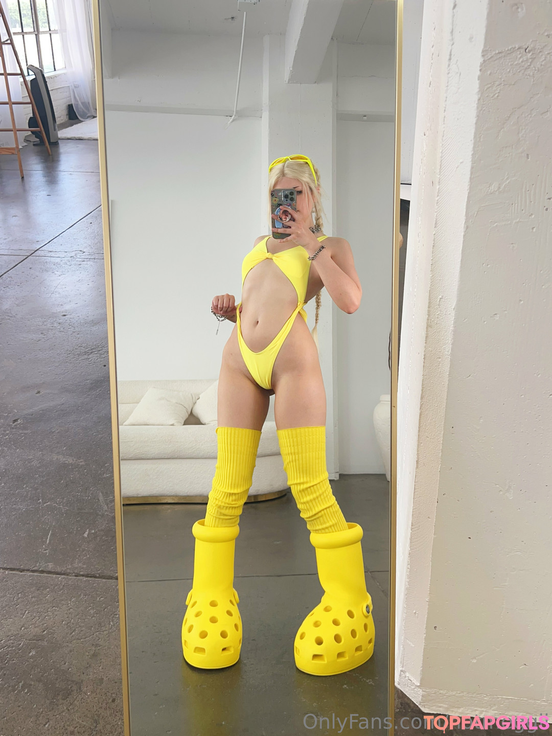 Photo nue de fuite OnlyFans de Meggii #1439
