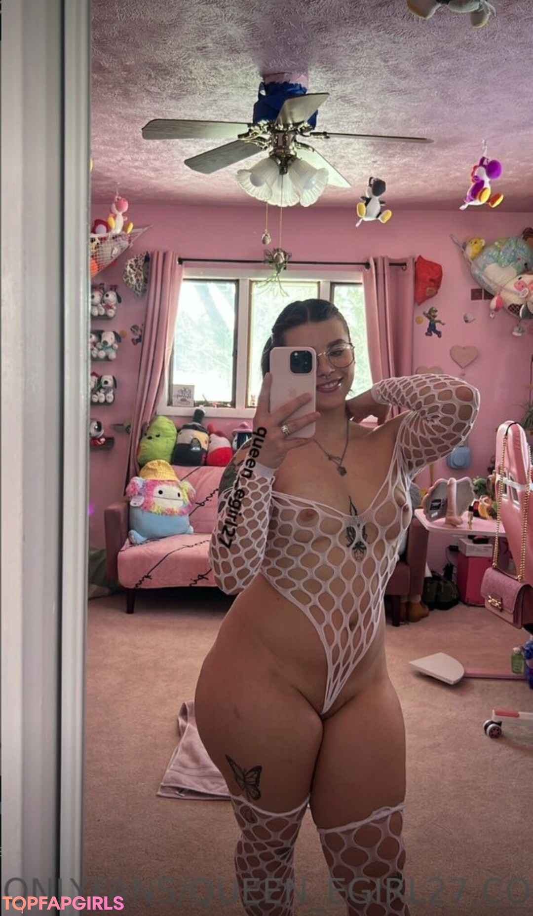 Photo nue de fuite OnlyFans de Queend #1349