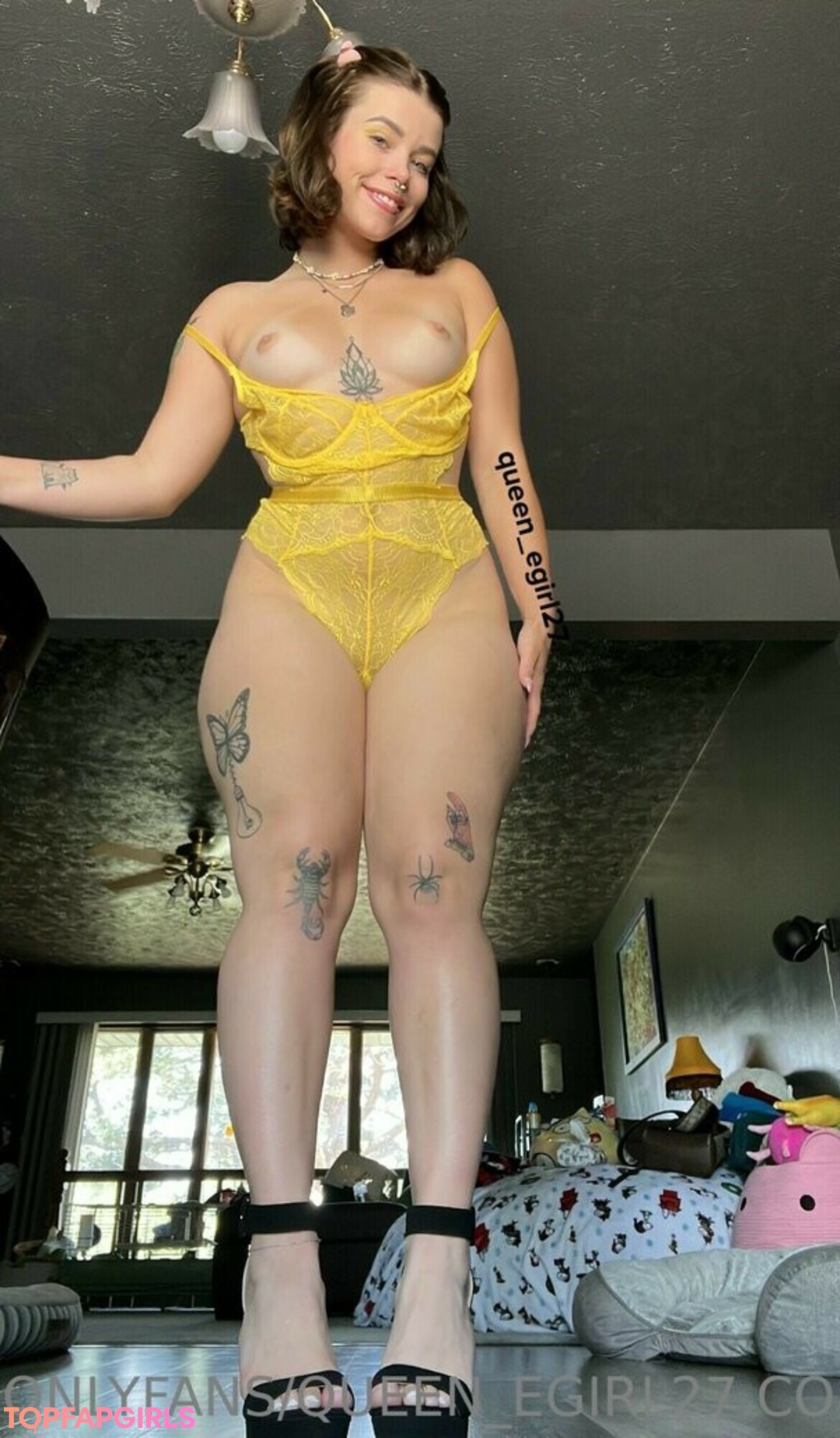 Photo nue de fuite OnlyFans de Queend #1738